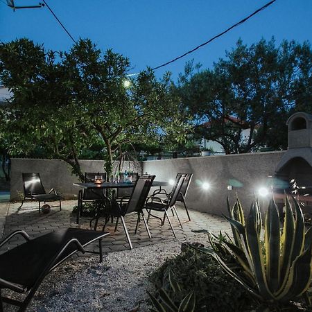 Apartman Bagattino-Trogir Near Old Town Exterior foto