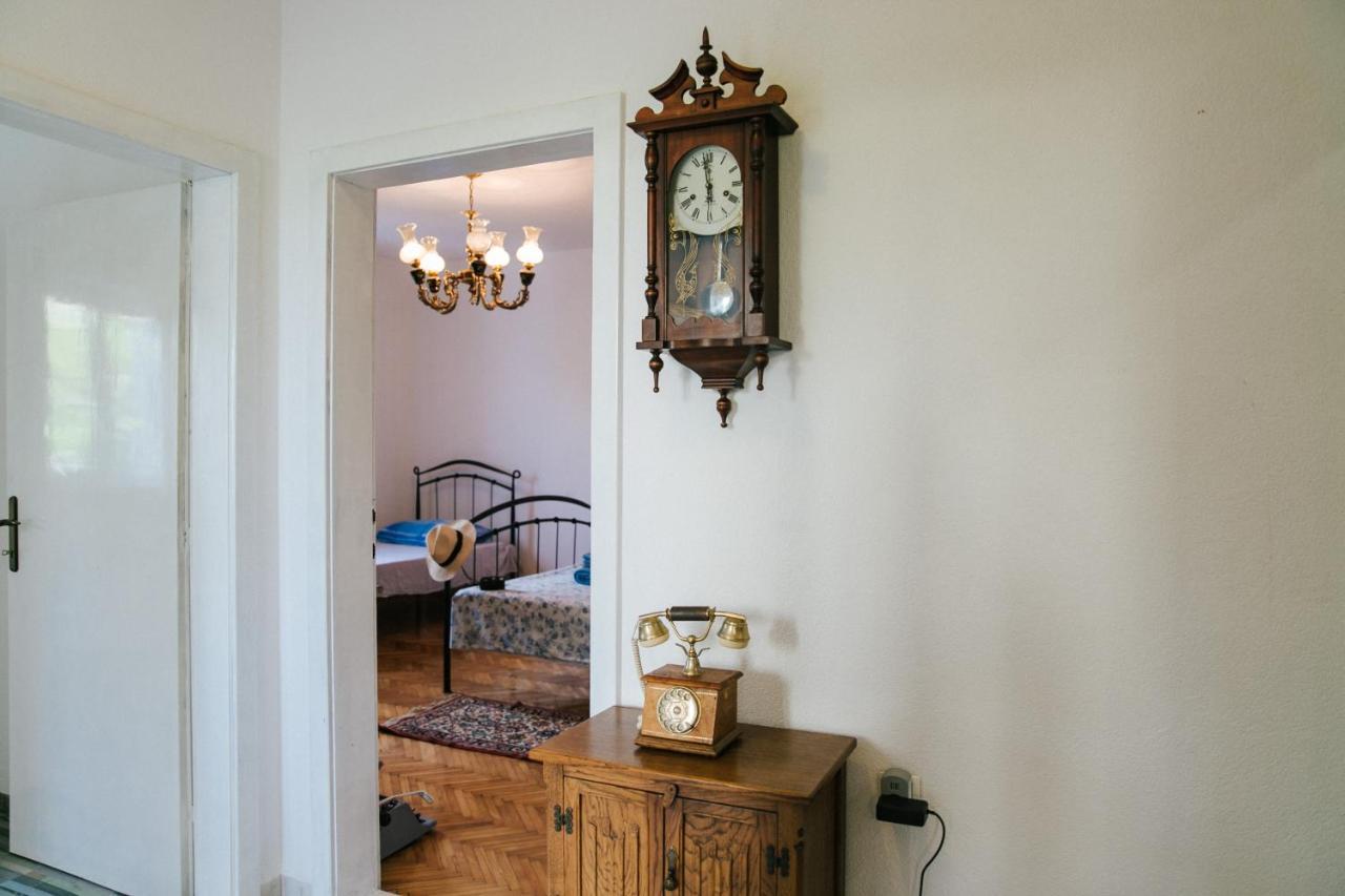 Apartman Bagattino-Trogir Near Old Town Exterior foto