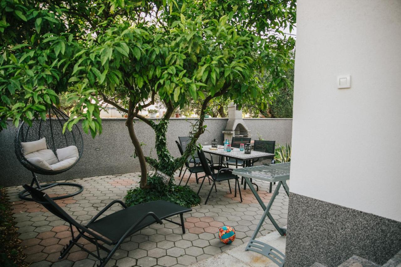 Apartman Bagattino-Trogir Near Old Town Exterior foto